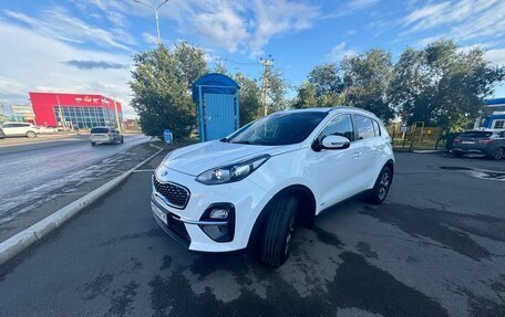 KIA Sportage IV рестайлинг, 2018 год, 2 440 000 рублей, 1 фотография