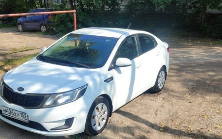 KIA Rio III рестайлинг, 2013 год, 700 000 рублей, 18 фотография