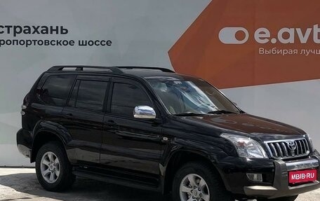 Toyota Land Cruiser Prado 120 рестайлинг, 2005 год, 1 950 000 рублей, 3 фотография