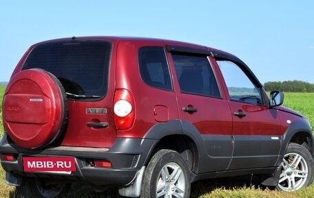 Chevrolet Niva I рестайлинг, 2012 год, 600 000 рублей, 5 фотография