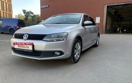 Volkswagen Jetta VI, 2014 год, 1 200 000 рублей, 3 фотография