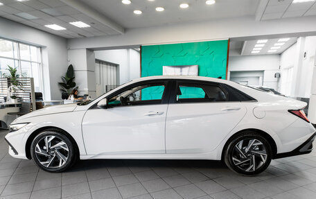 Hyundai Elantra, 2024 год, 2 600 000 рублей, 2 фотография