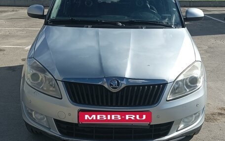 Skoda Fabia II, 2013 год, 625 000 рублей, 2 фотография