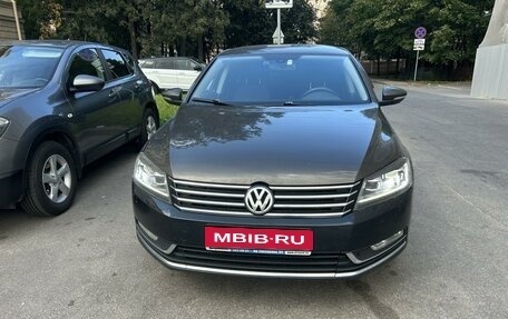 Volkswagen Passat B7, 2012 год, 1 100 000 рублей, 3 фотография