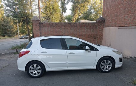 Peugeot 308 II, 2011 год, 630 000 рублей, 4 фотография