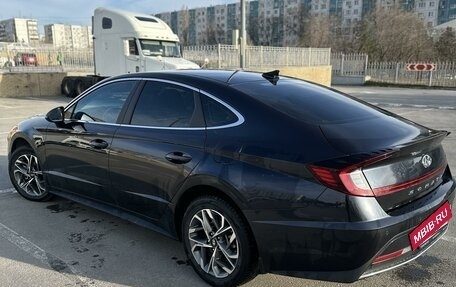 Hyundai Sonata VIII, 2022 год, 2 900 000 рублей, 4 фотография