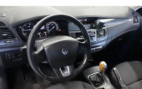 Renault Laguna III рестайлинг, 2008 год, 630 000 рублей, 6 фотография