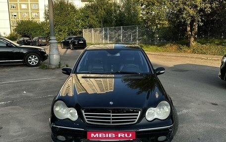 Mercedes-Benz C-Класс, 2004 год, 590 000 рублей, 5 фотография