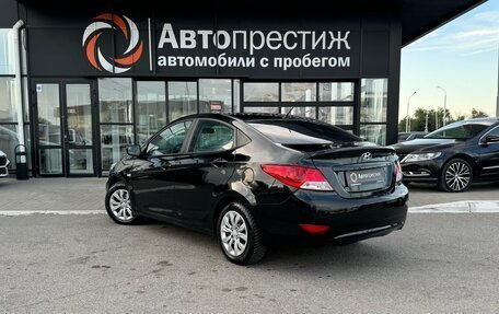 Hyundai Solaris II рестайлинг, 2013 год, 830 000 рублей, 4 фотография