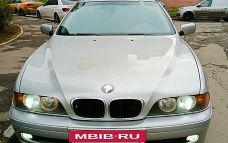 BMW 5 серия, 2001 год, 640 000 рублей, 4 фотография