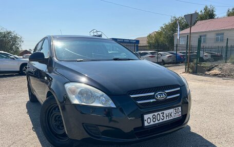 KIA cee'd I рестайлинг, 2008 год, 770 000 рублей, 1 фотография