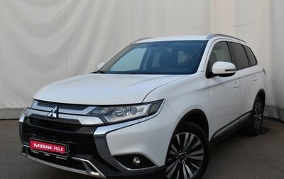 Mitsubishi Outlander III рестайлинг 3, 2021 год, 3 289 000 рублей, 1 фотография