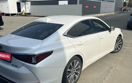 Lexus ES VII, 2019 год, 3 990 000 рублей, 4 фотография