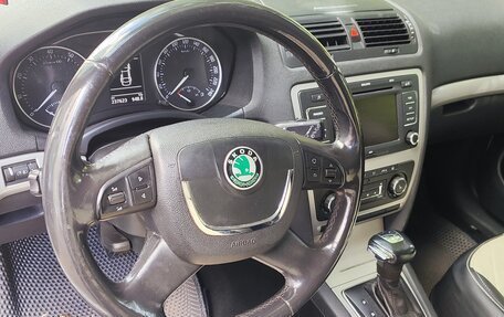 Skoda Octavia, 2010 год, 890 000 рублей, 9 фотография