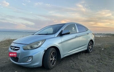 Hyundai Solaris II рестайлинг, 2011 год, 400 000 рублей, 1 фотография