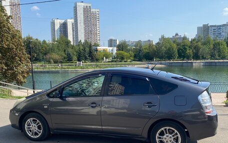 Toyota Prius, 2009 год, 650 000 рублей, 7 фотография