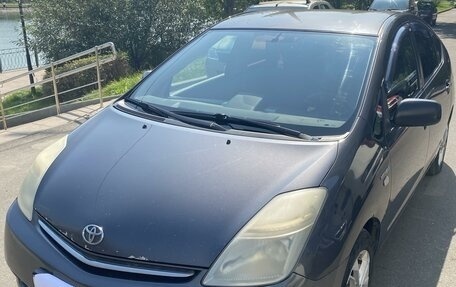 Toyota Prius, 2009 год, 650 000 рублей, 2 фотография