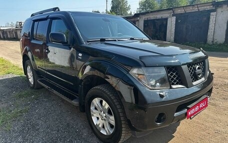 Nissan Pathfinder, 2006 год, 1 090 000 рублей, 2 фотография