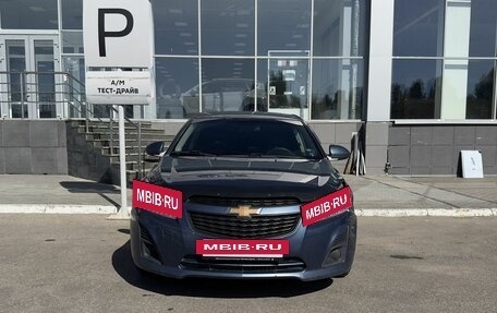 Chevrolet Cruze II, 2012 год, 800 000 рублей, 2 фотография