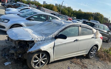 Hyundai Solaris II рестайлинг, 2014 год, 400 000 рублей, 4 фотография