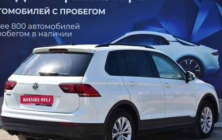 Volkswagen Tiguan II, 2020 год, 2 440 000 рублей, 3 фотография