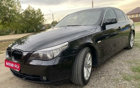 BMW 5 серия, 2005 год, 1 040 000 рублей, 3 фотография