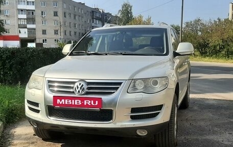 Volkswagen Touareg III, 2008 год, 1 380 000 рублей, 2 фотография