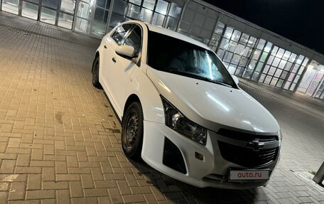 Chevrolet Cruze II, 2013 год, 842 000 рублей, 2 фотография