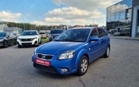 KIA Rio II, 2011 год, 690 000 рублей, 1 фотография