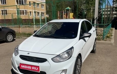 Hyundai Solaris II рестайлинг, 2011 год, 630 000 рублей, 1 фотография