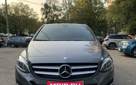 Mercedes-Benz B-Класс, 2015 год, 1 450 000 рублей, 1 фотография