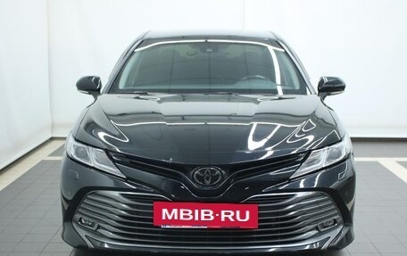 Toyota Camry, 2020 год, 3 399 000 рублей, 8 фотография