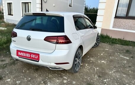 Volkswagen Golf VII, 2018 год, 2 300 000 рублей, 2 фотография