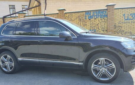 Volkswagen Touareg III, 2013 год, 3 090 000 рублей, 11 фотография