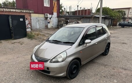 Honda Fit III, 2005 год, 550 000 рублей, 7 фотография