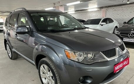 Mitsubishi Outlander III рестайлинг 3, 2007 год, 1 395 000 рублей, 3 фотография