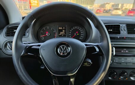 Volkswagen Polo VI (EU Market), 2015 год, 1 196 000 рублей, 9 фотография