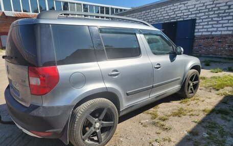 Skoda Yeti I рестайлинг, 2011 год, 1 000 000 рублей, 2 фотография