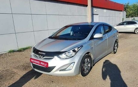 Hyundai Elantra V, 2015 год, 1 550 000 рублей, 24 фотография