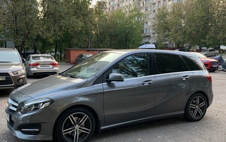 Mercedes-Benz B-Класс, 2015 год, 1 450 000 рублей, 4 фотография