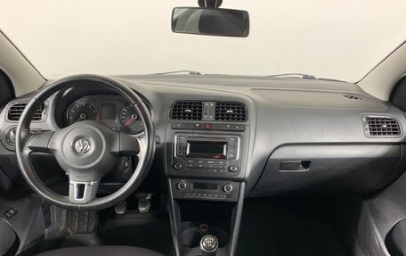 Volkswagen Polo VI (EU Market), 2015 год, 765 000 рублей, 13 фотография