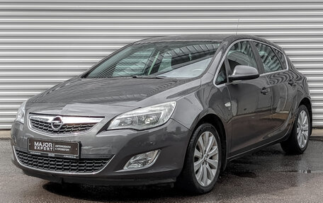 Opel Astra J, 2012 год, 950 000 рублей, 1 фотография