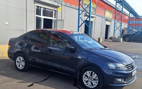 Volkswagen Polo VI (EU Market), 2015 год, 730 000 рублей, 3 фотография