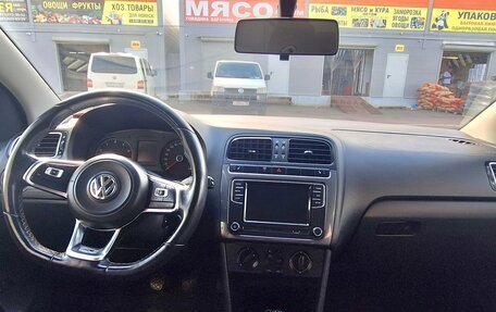 Volkswagen Polo VI (EU Market), 2015 год, 730 000 рублей, 6 фотография