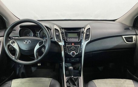 Hyundai i30 II рестайлинг, 2013 год, 1 150 000 рублей, 9 фотография