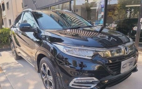 Honda Vezel, 2020 год, 1 200 000 рублей, 1 фотография