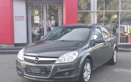 Opel Astra H, 2012 год, 690 000 рублей, 1 фотография