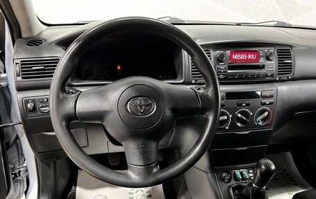 Toyota Corolla, 2004 год, 749 000 рублей, 20 фотография