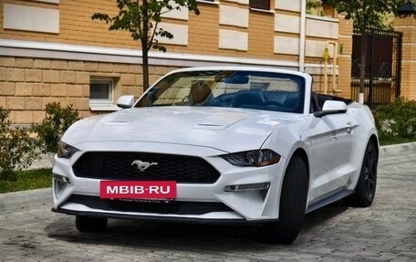 Ford Mustang VI рестайлинг, 2019 год, 3 333 333 рублей, 6 фотография