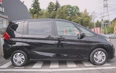 Honda Freed II, 2019 год, 895 000 рублей, 7 фотография